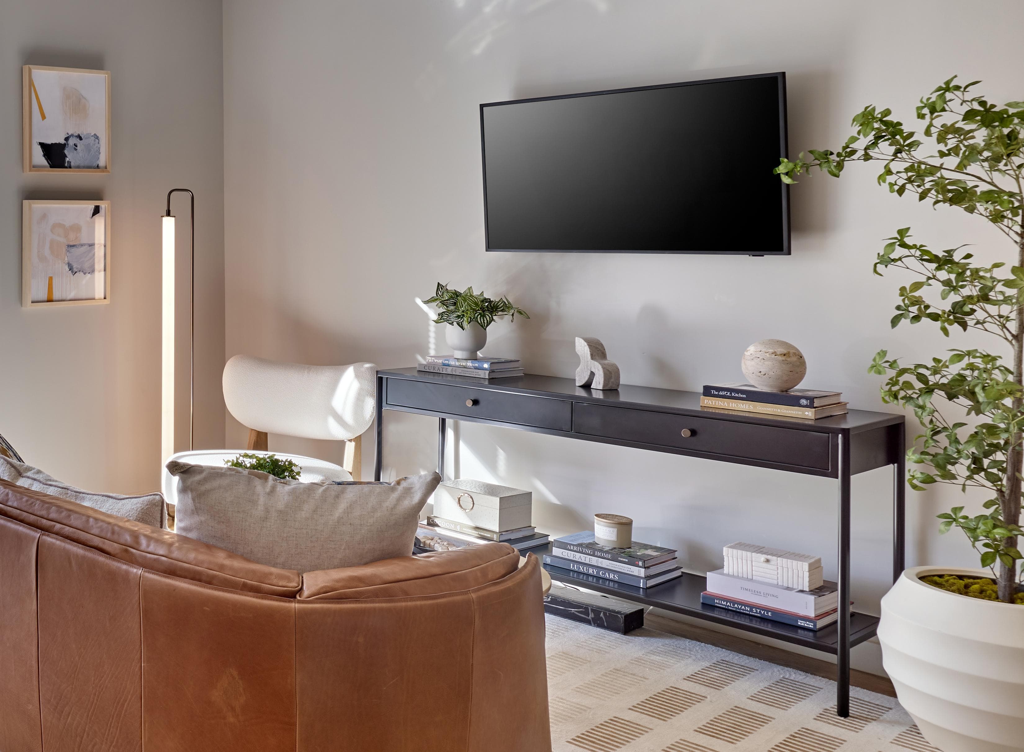 TV viewing area in one of The Winston's luxury apartments in New Haven, CT